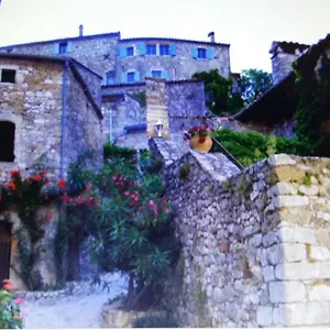 Près De Vallon Pont D'arc Appartement
